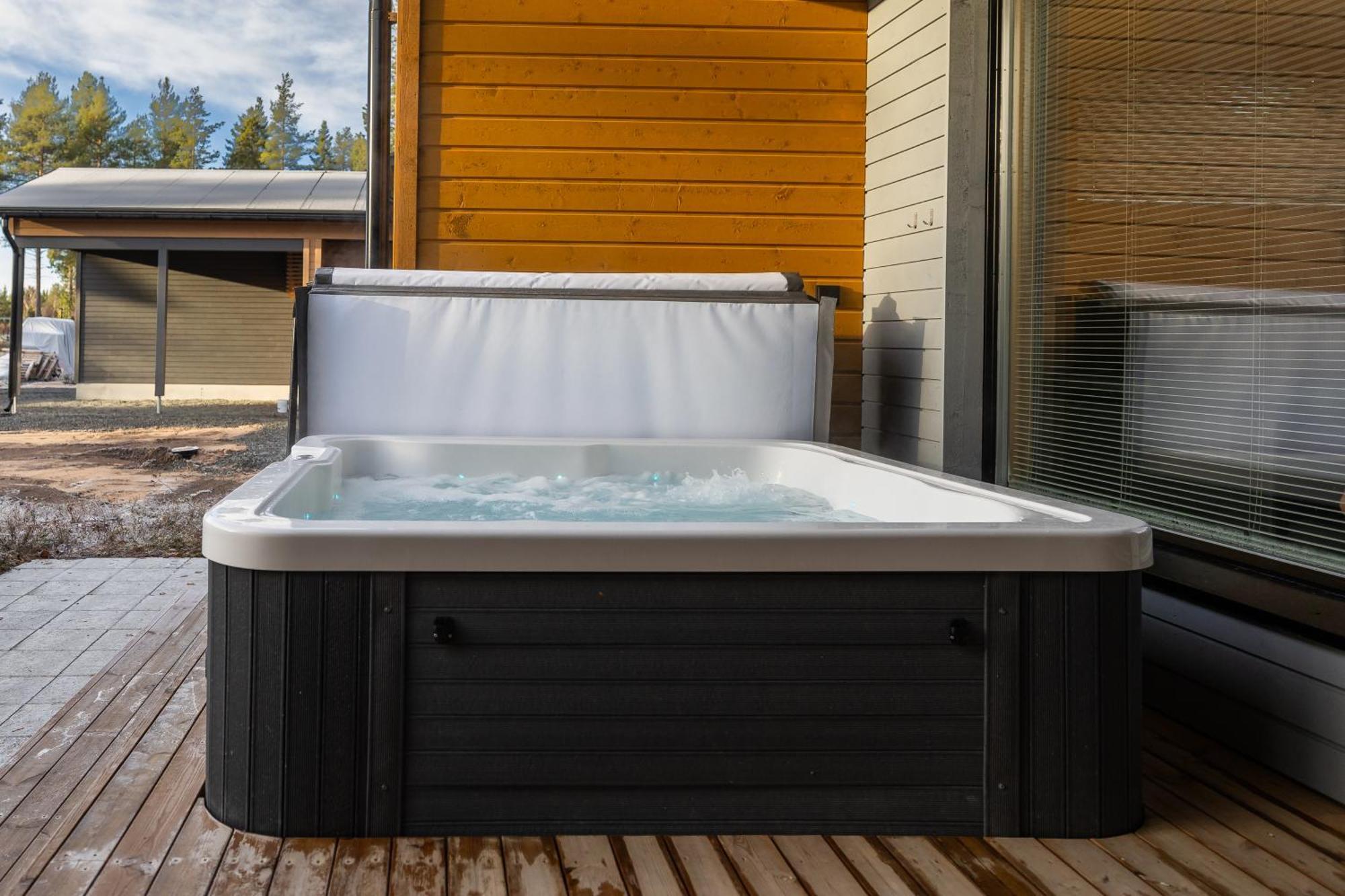 Premium Lapland Villa With Jaguzzi Rovaniemi Eksteriør billede